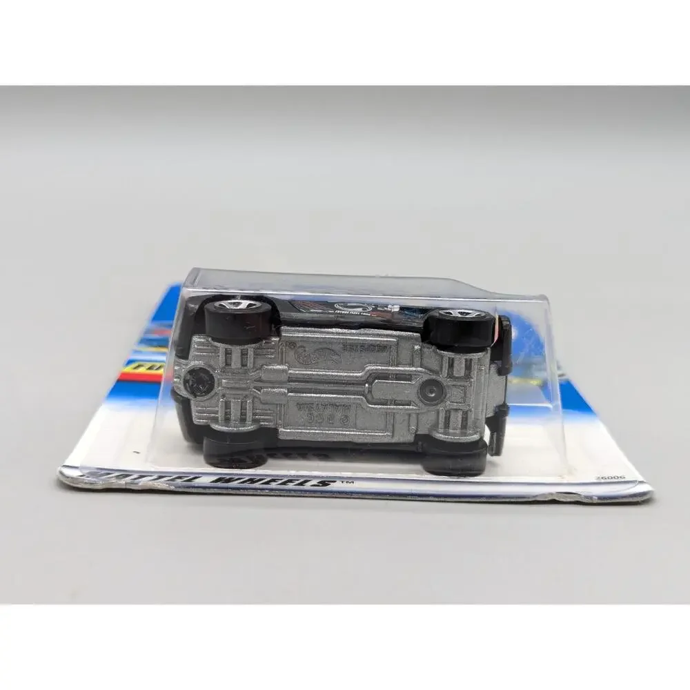 Hot Wheels Future Fleet 2000 Series Jeepster Black Die Cast